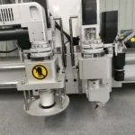 2026 China Factory Oscillating Knife Corrugated Gift Box Cutting Machine - Image 6